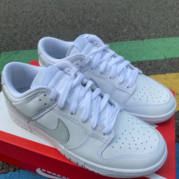 Nike retro women's casual sneakers - Picture 3 of 5